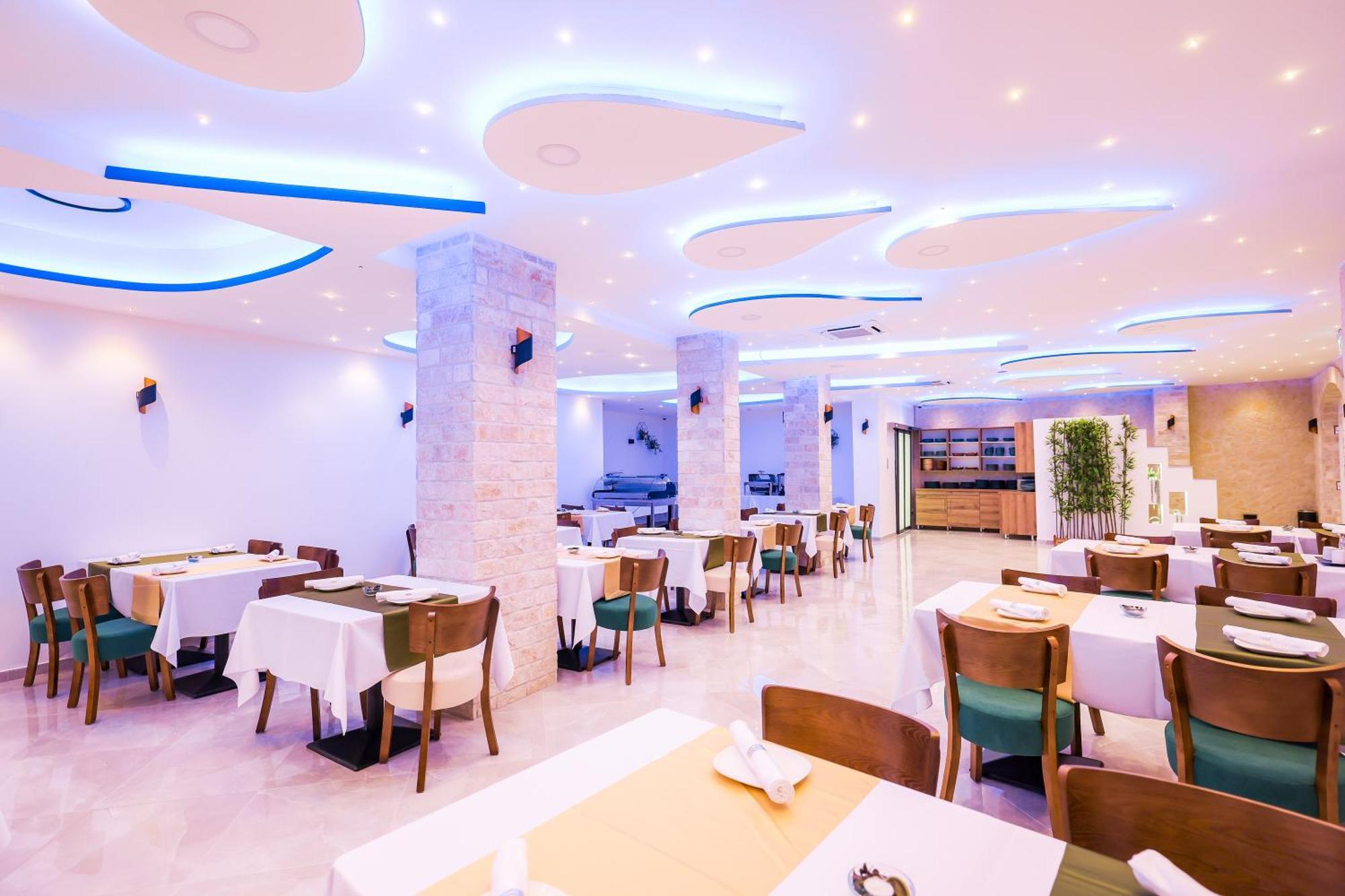Hotel Kanjon Zrmanje Obrovac Bagian luar foto