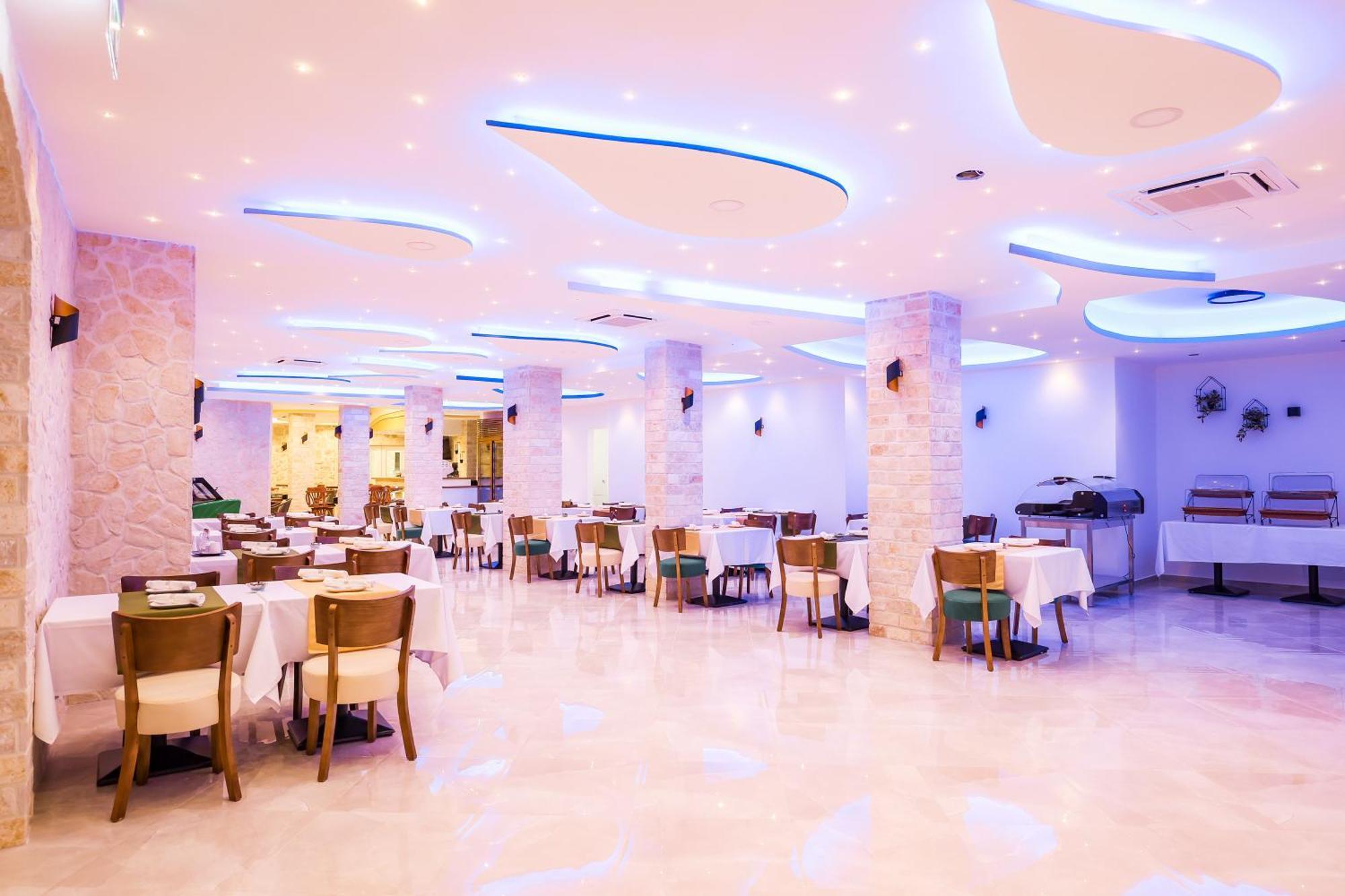 Hotel Kanjon Zrmanje Obrovac Bagian luar foto