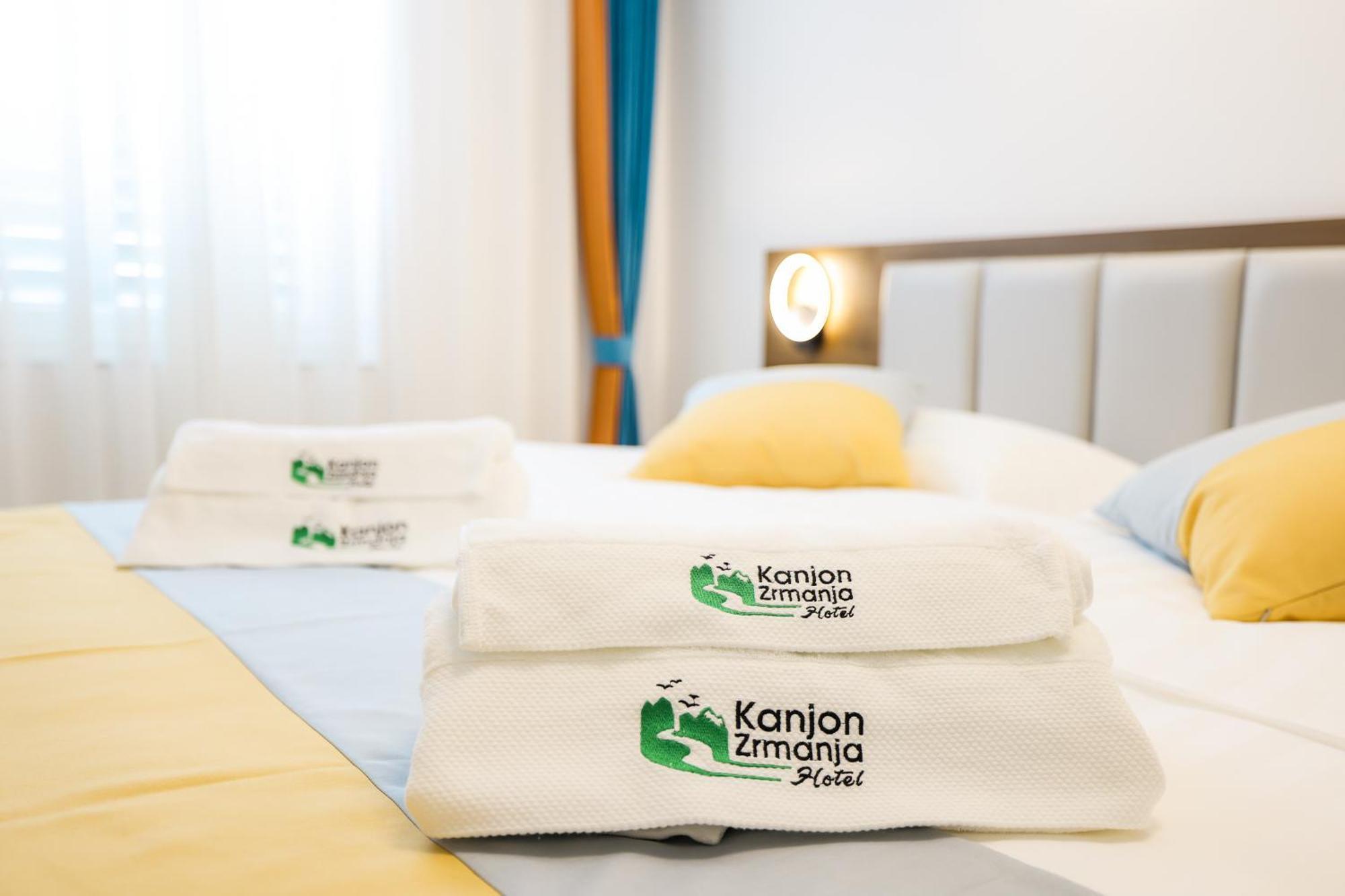 Hotel Kanjon Zrmanje Obrovac Bagian luar foto