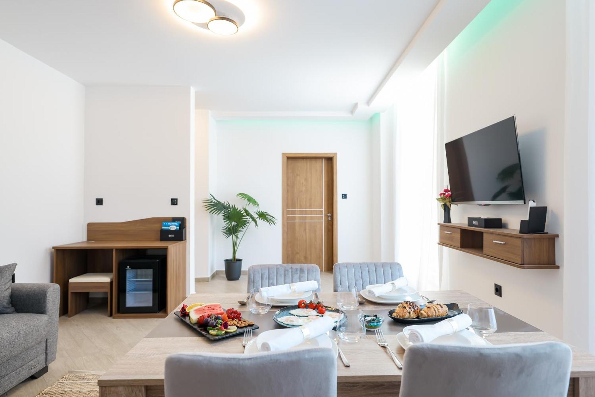 Hotel Kanjon Zrmanje Obrovac Bagian luar foto
