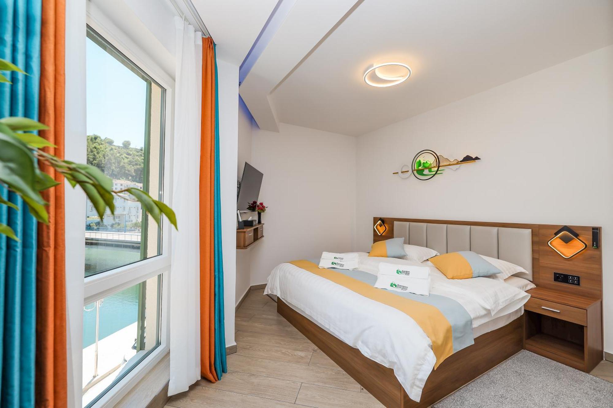 Hotel Kanjon Zrmanje Obrovac Bagian luar foto